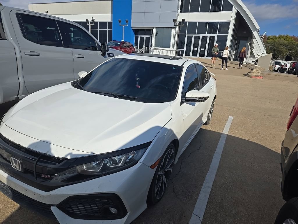 2018 Honda Civic Si photo 2