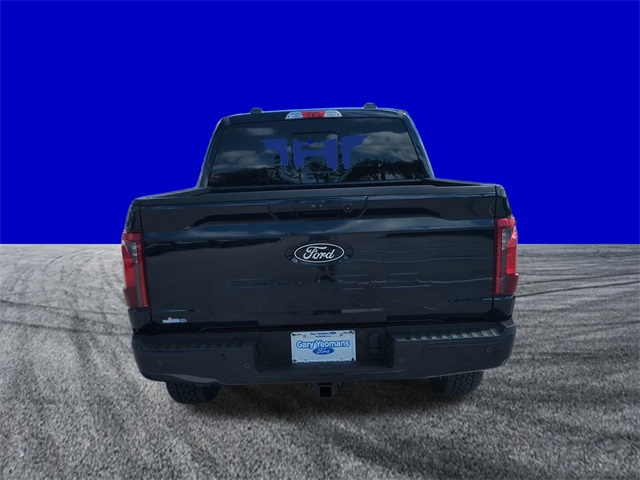 2025 Ford F-150 XLT photo 3