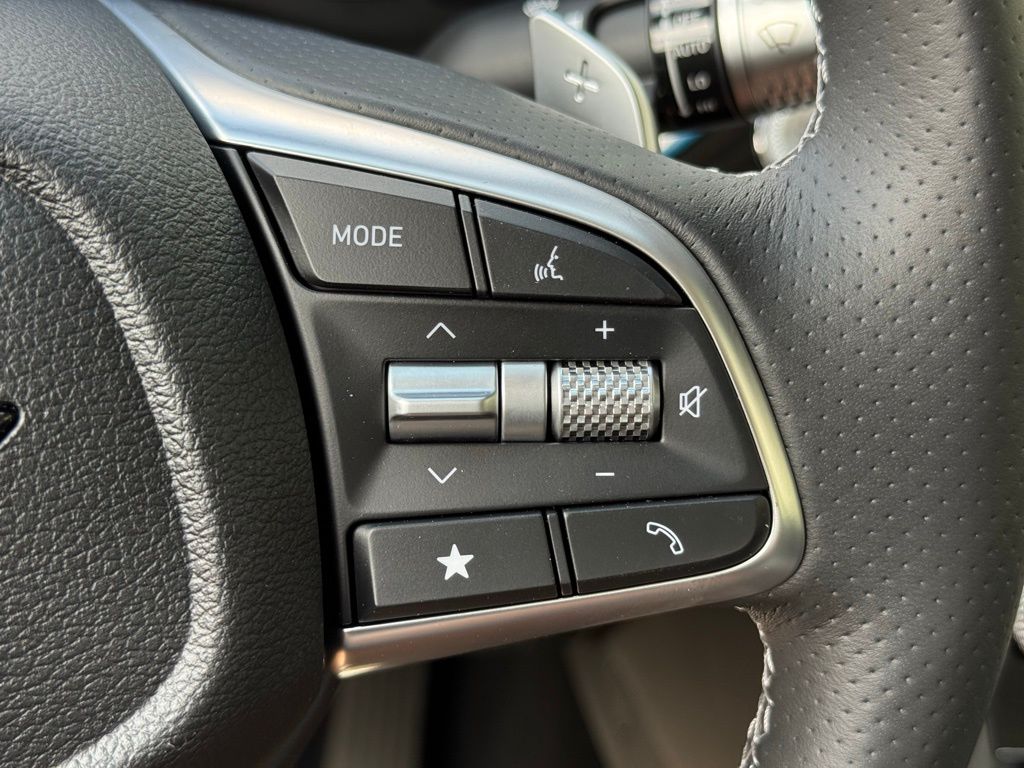 2026 Genesis G70 2.5T Prestige photo 27