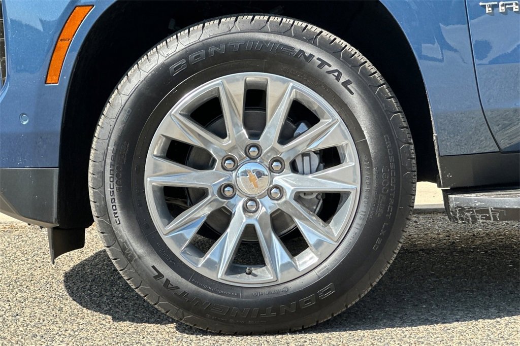 2025 Chevrolet Tahoe Premier photo 23