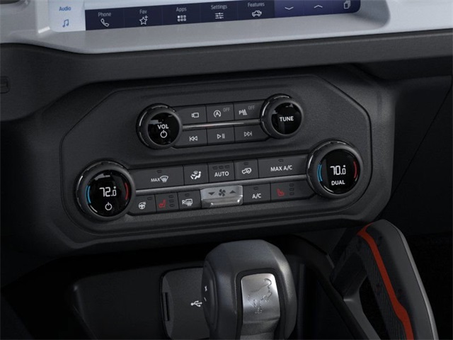 2025 Ford Bronco First Edition photo 15