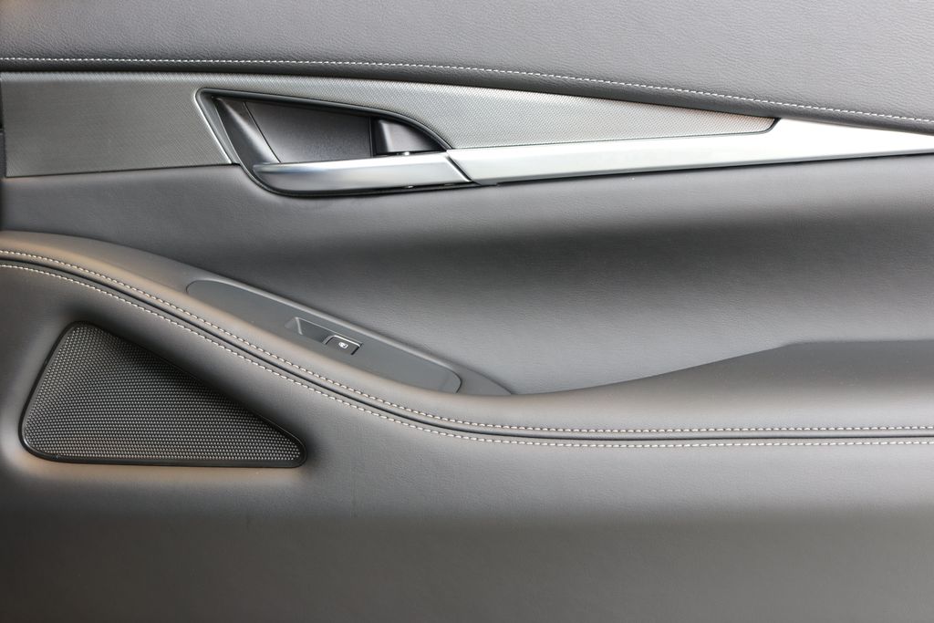 2024 Infiniti QX60 Luxe photo 28
