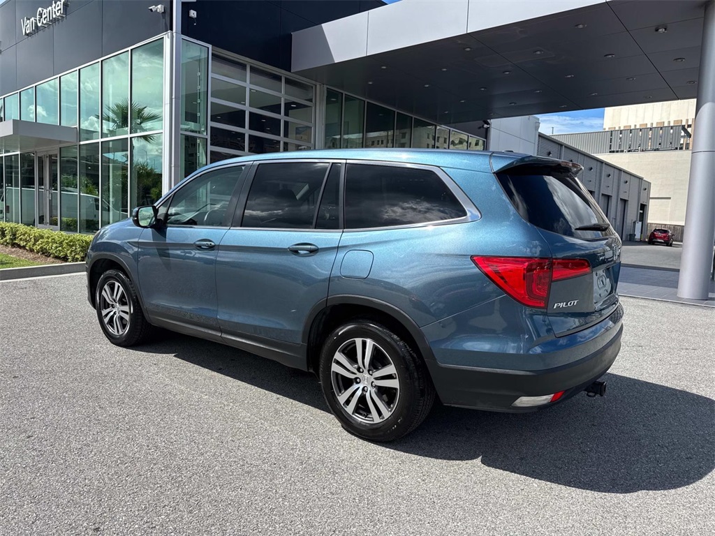 2017 Honda Pilot EX-L photo 4