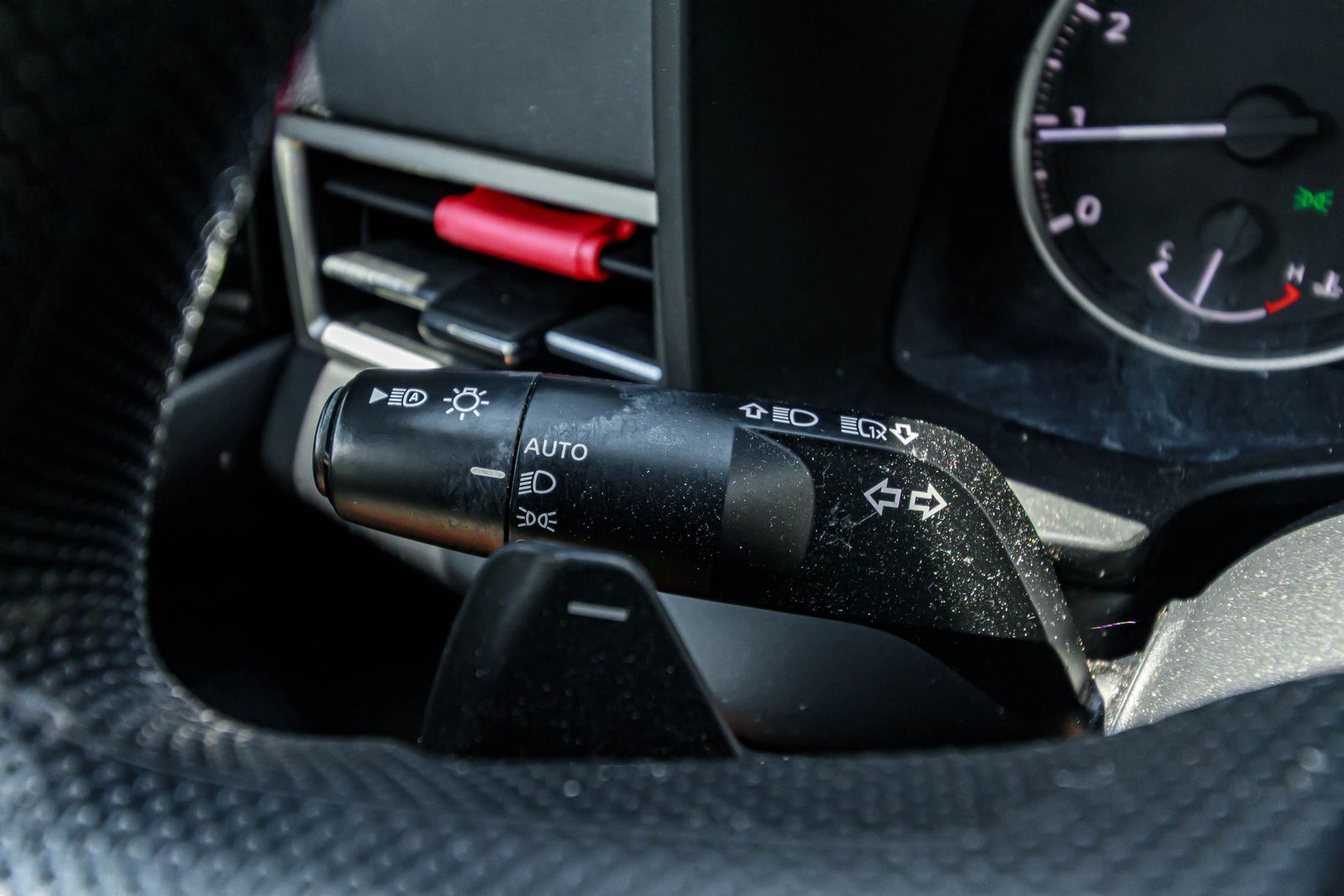 2022 Mitsubishi Outlander ES photo 19