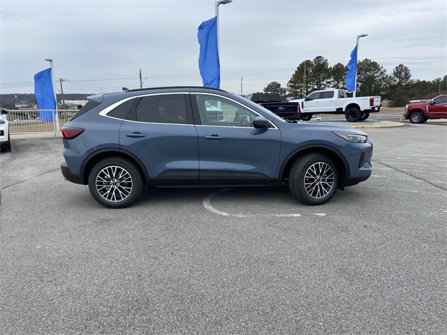2025 Ford Escape Plug-In Hybrid Base photo 2