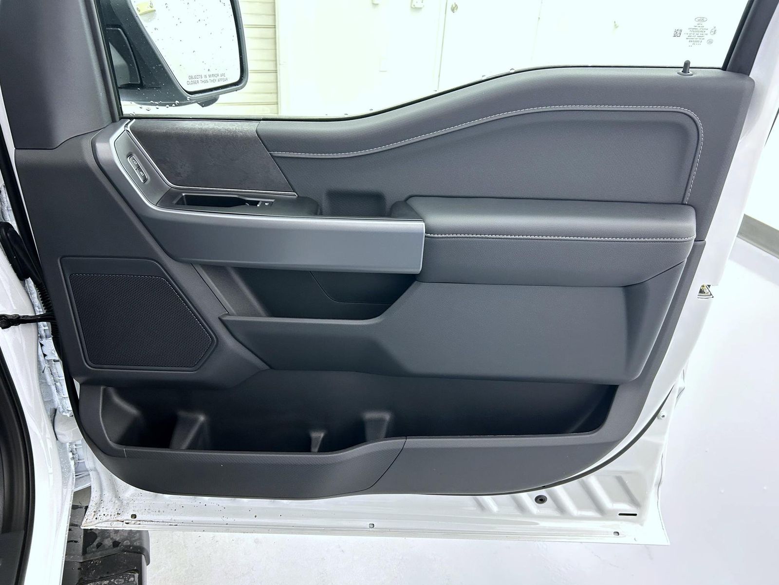 2025 Ford F-150 XLT photo 15