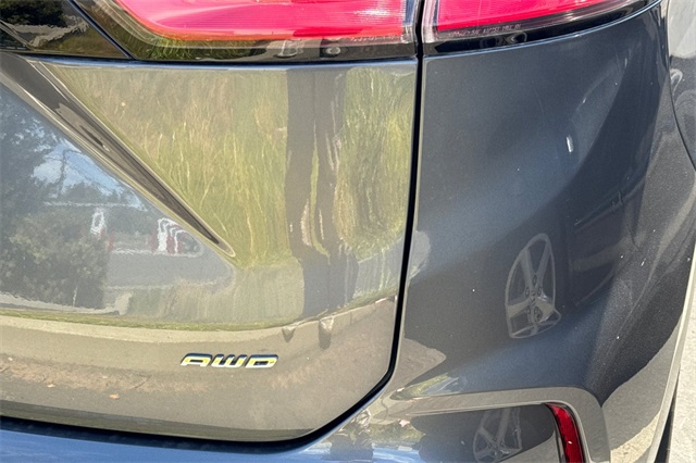 2023 Ford Edge SEL photo 4