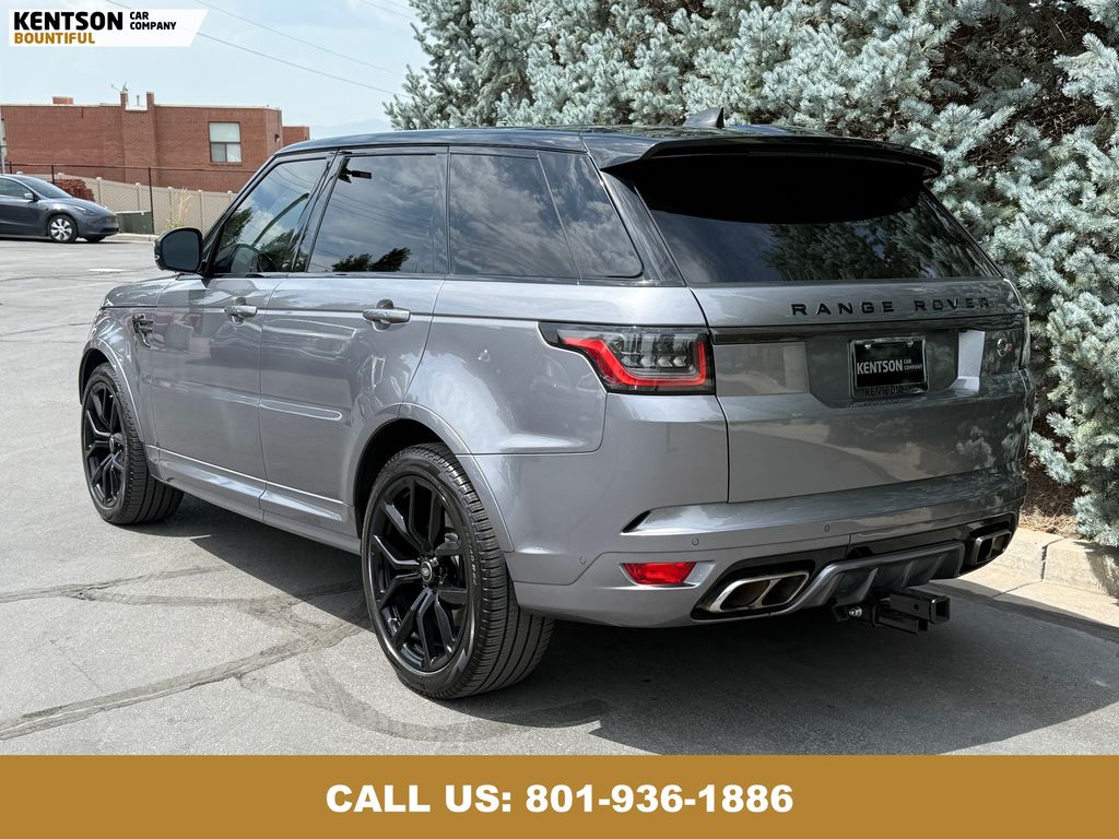 2021 Land Rover Range Rover Sport SVR photo 6