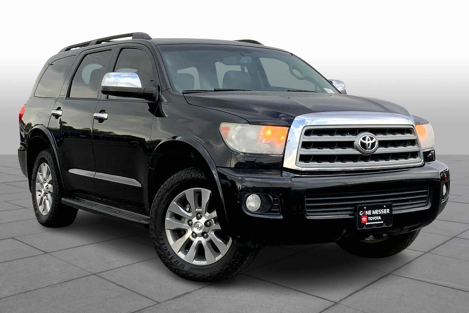 2014 Toyota Sequoia Limited photo 2