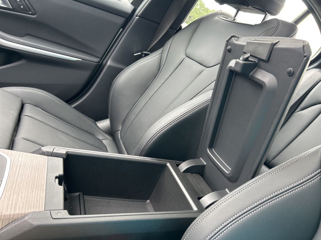 2025 Bmw 330i photo 30