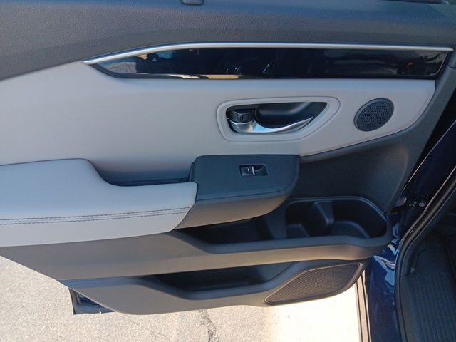 2025 Honda Pilot Touring photo 19