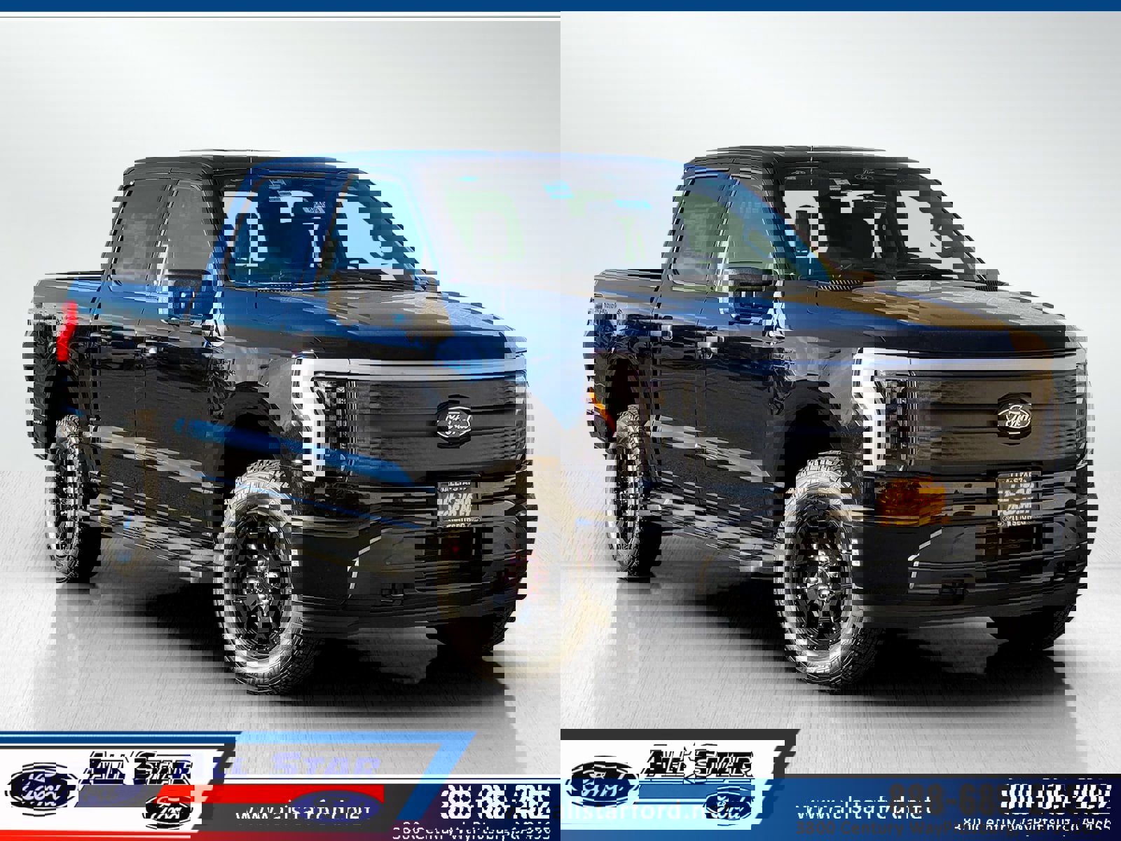 2025 Ford F-150 Lightning XLT's photo