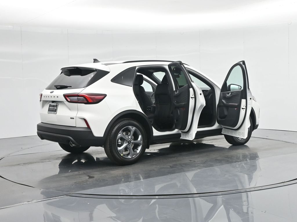 2025 Ford Escape Hybrid ST-Line