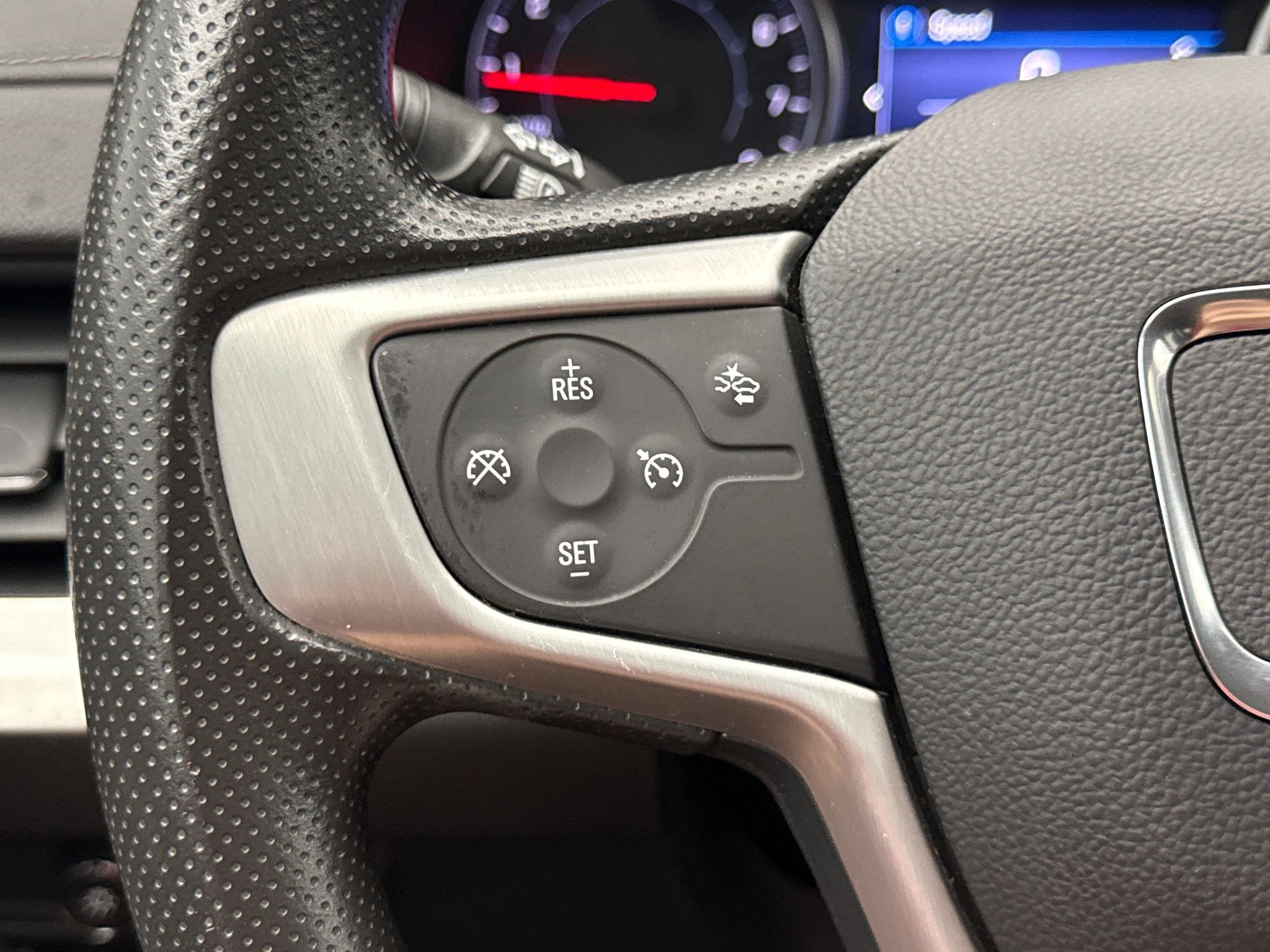 2022 Gmc Terrain SLE photo 16