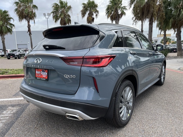 2025 Infiniti QX50 Luxe photo 5