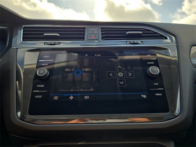 2023 Volkswagen Tiguan SE photo 14