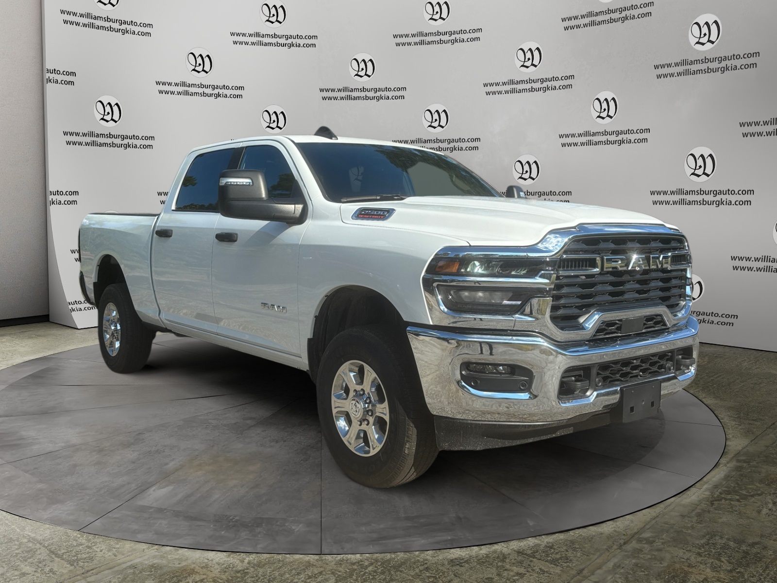 2026 Ram 2500 Big Horn photo 3