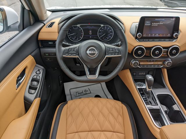 2025 Nissan Sentra SV photo 14