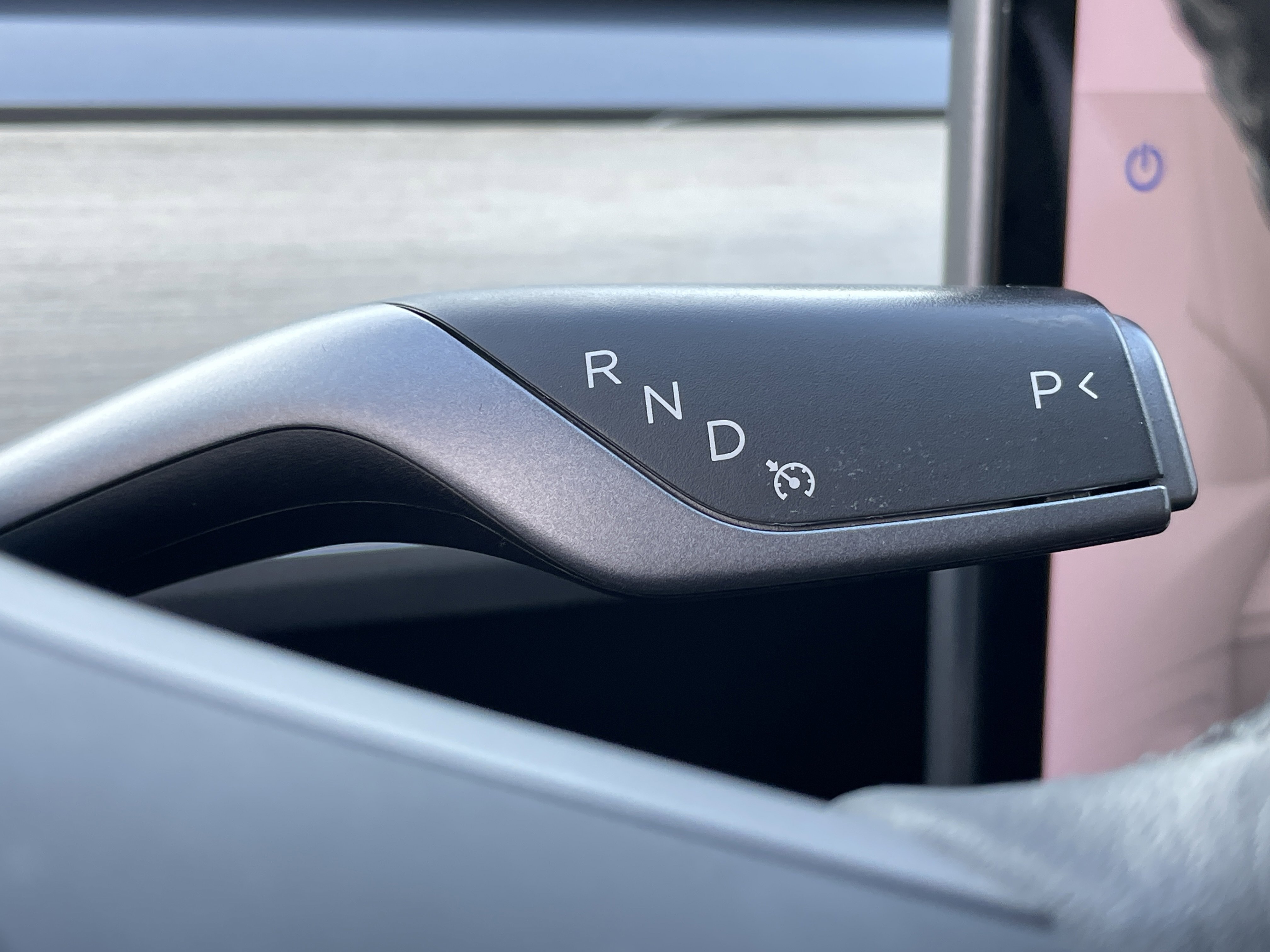 2020 Tesla Model 3 Standard Range photo 4