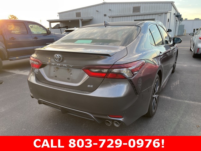 2024 Toyota Camry SE photo 3