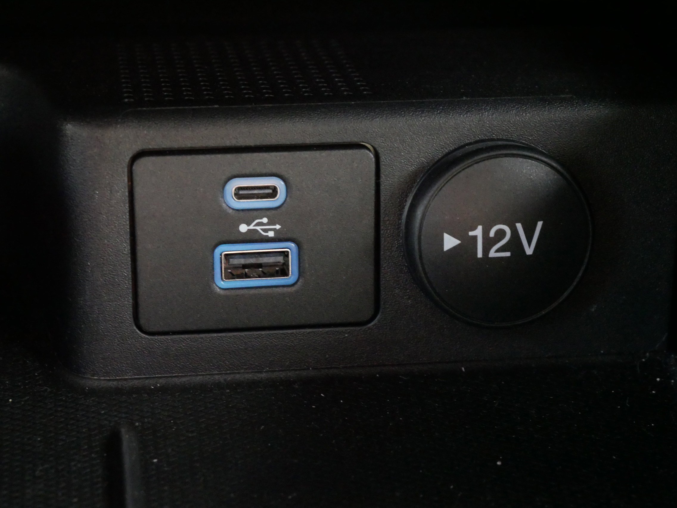 2022 Ford Escape SE photo 28