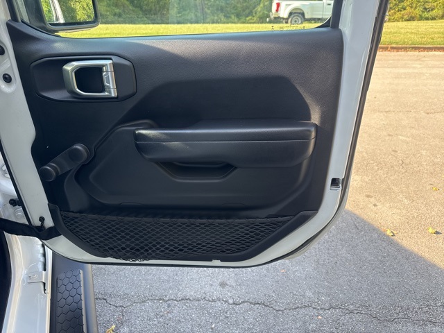 2021 Jeep Wrangler Unlimited Willys photo 9