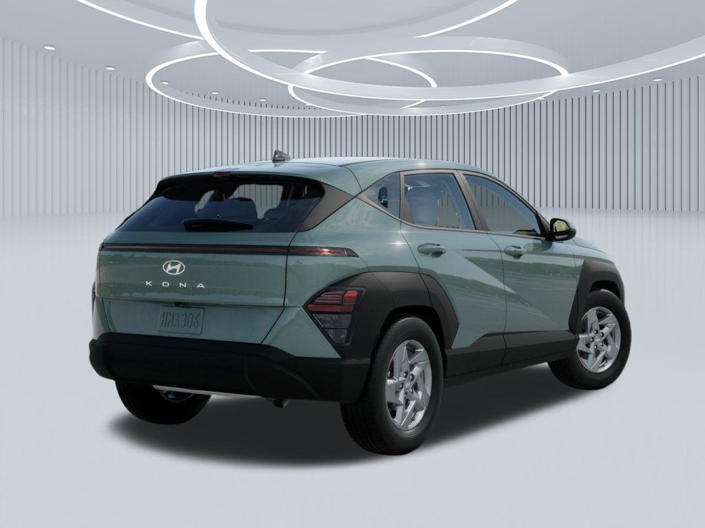 2026 Hyundai Kona SE photo 2