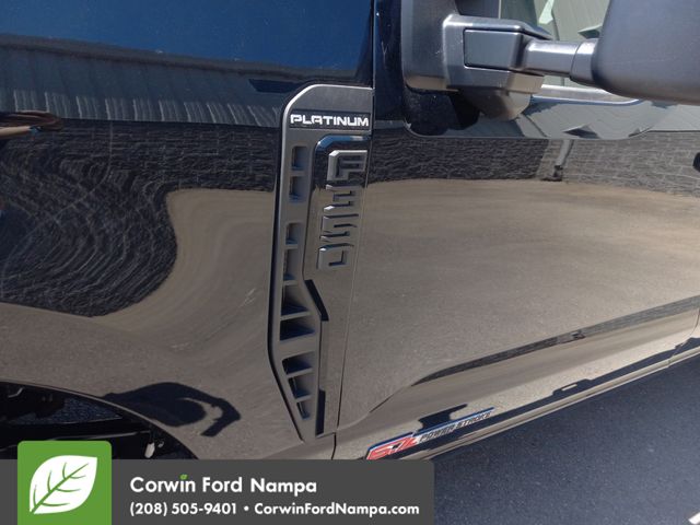 New 2025 Agate Black Metallic Ford Platinum image 9