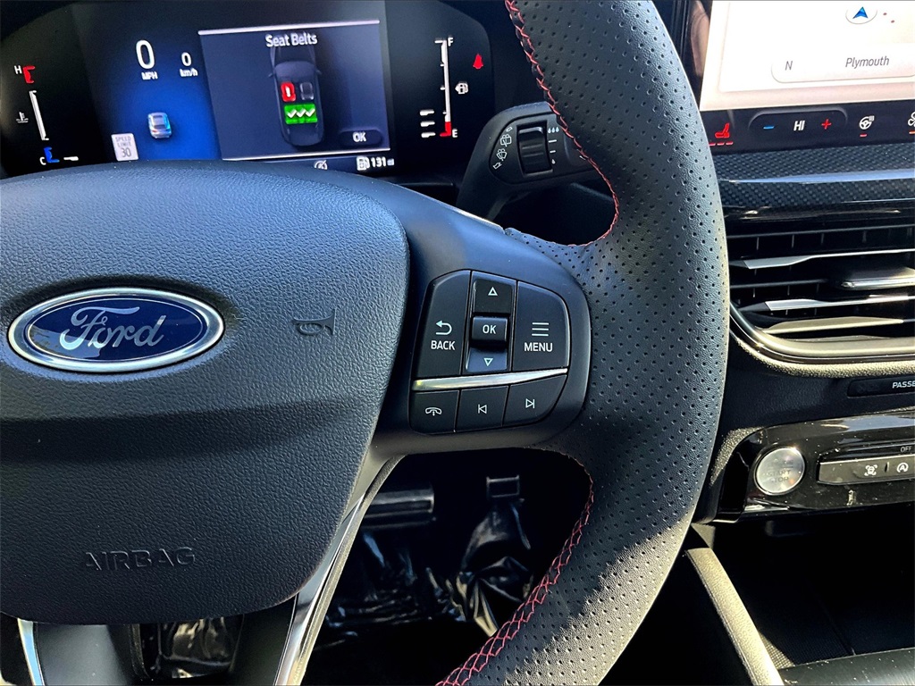2024 Ford Escape ST-Line Select photo 24