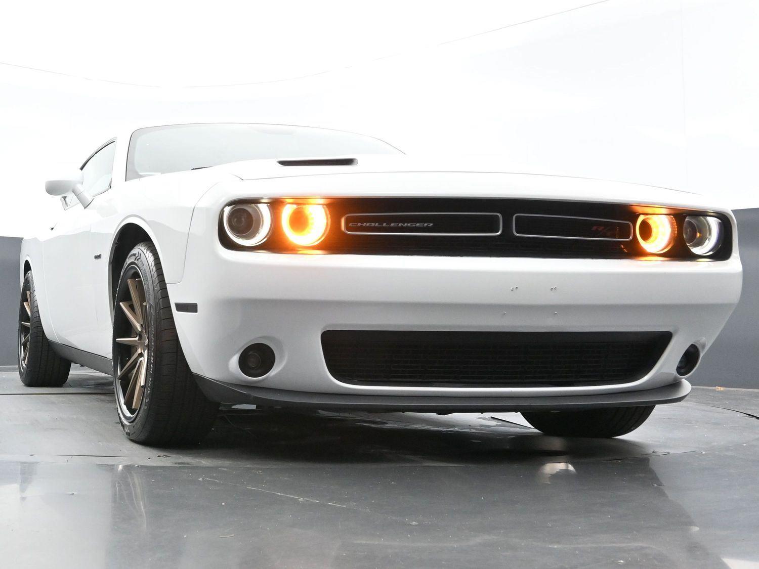 2018 Dodge Challenger R/T Plus photo 38