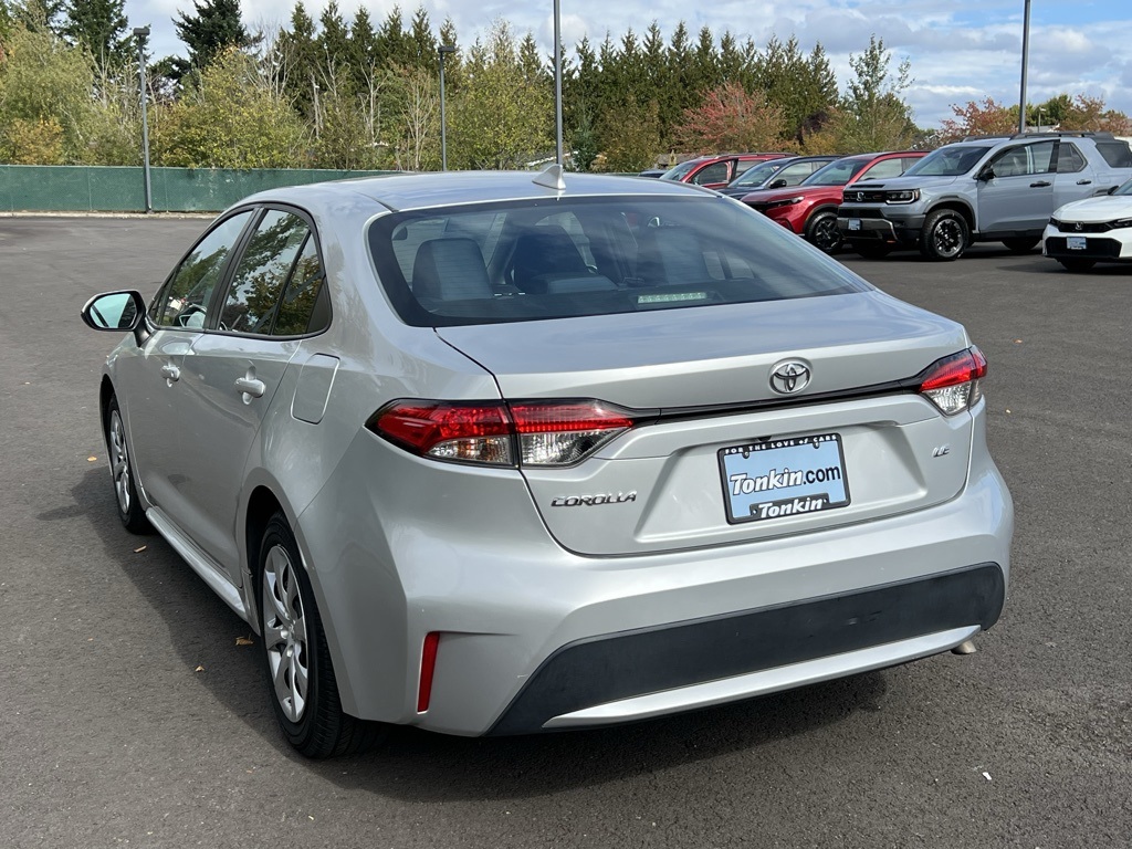 2021 Toyota Corolla LE photo 4