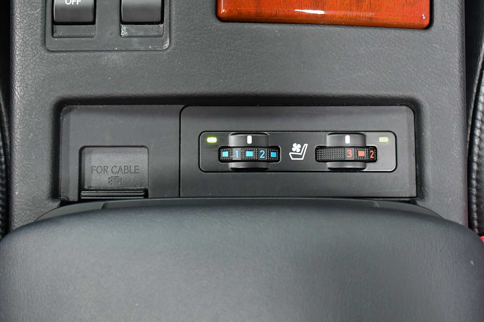 2011 Lexus RX 350 photo 22