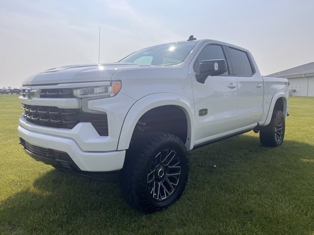 2025 Chevrolet Silverado 1500 Deadwood Edition