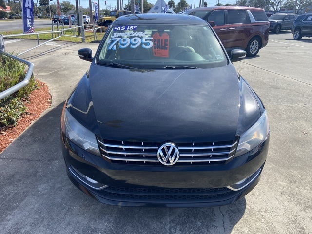 2013 Volkswagen Passat SEL