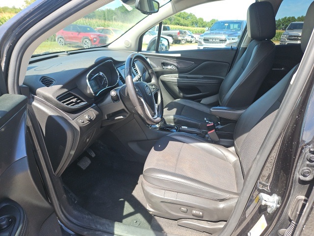 2022 Buick Encore Preferred photo 8