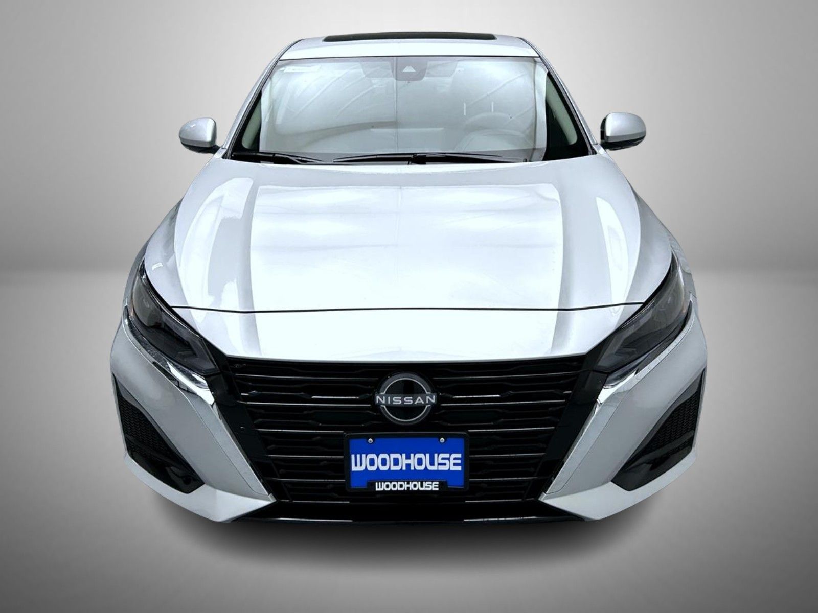 2025 Nissan Altima 2.5 SL photo 2