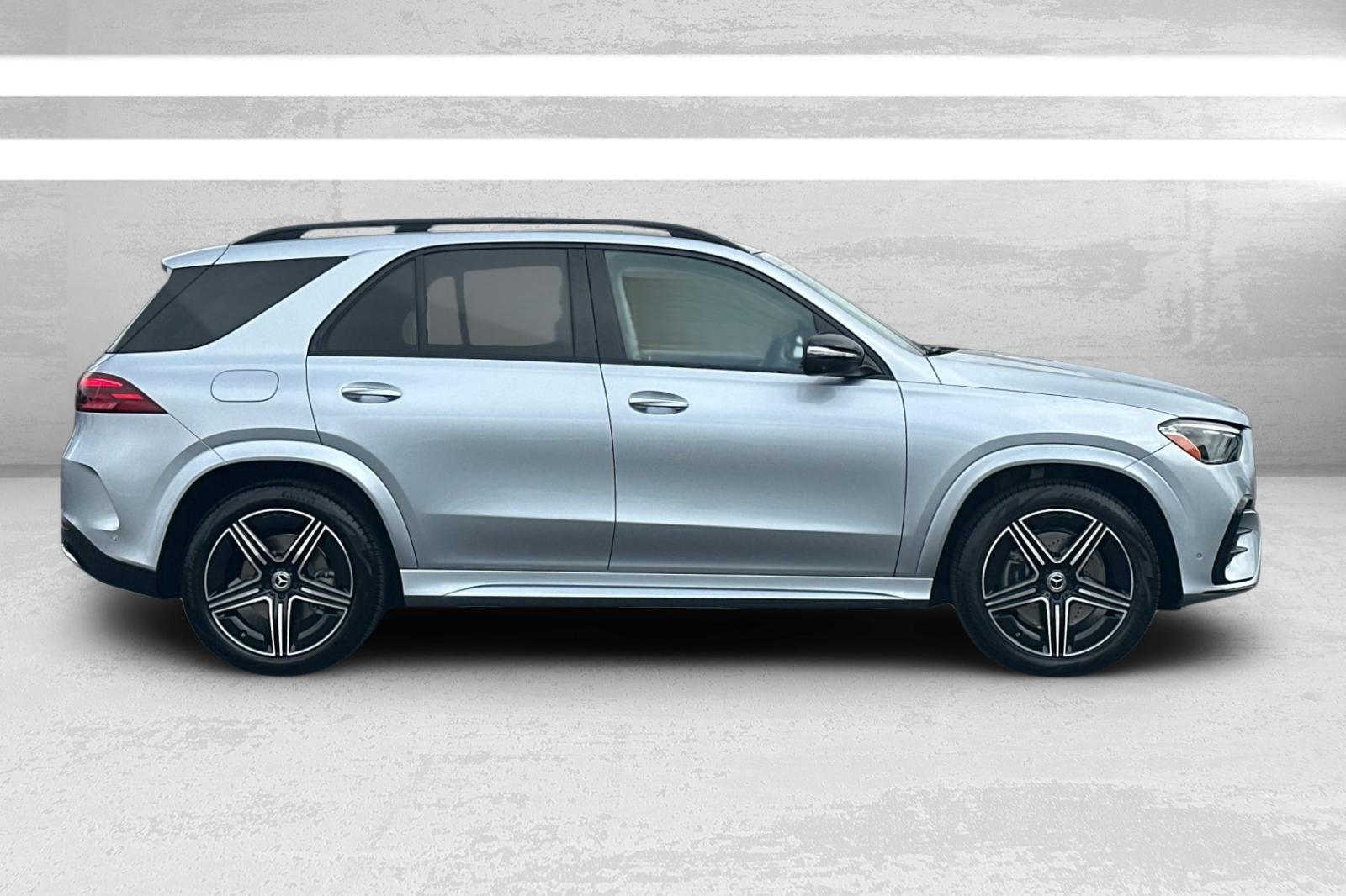 2024 Mercedes Benz GLE 350 4MATIC photo 2