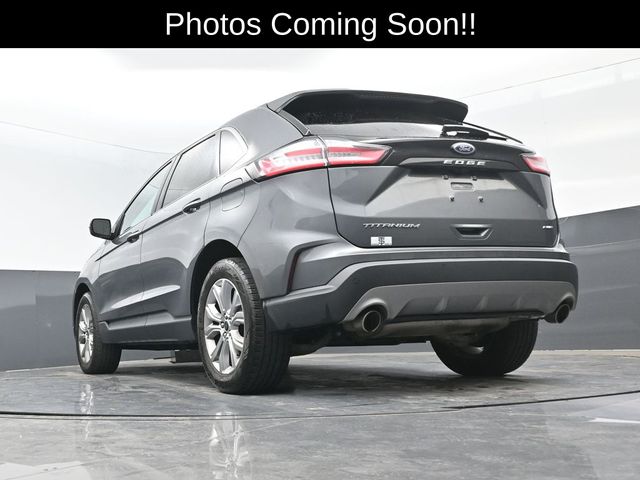 2024 Ford Edge Titanium photo 17