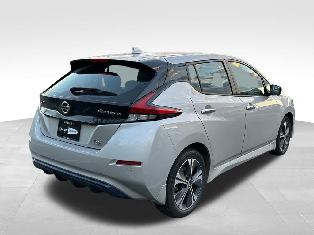 2022 Nissan Leaf SV Plus photo 4