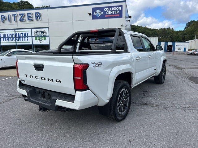 2024 Toyota Tacoma TRD Sport photo 4