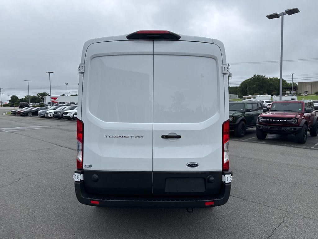 2025 Ford Transit Cargo Van photo 2