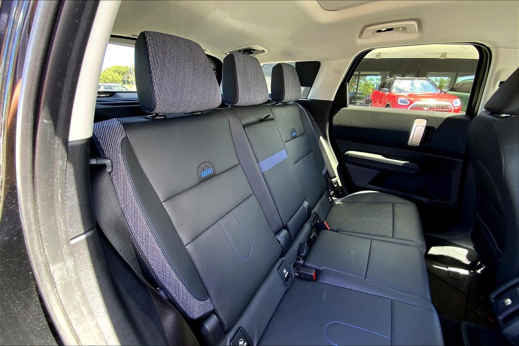 2025 Mini Countryman S ALL4 photo 24