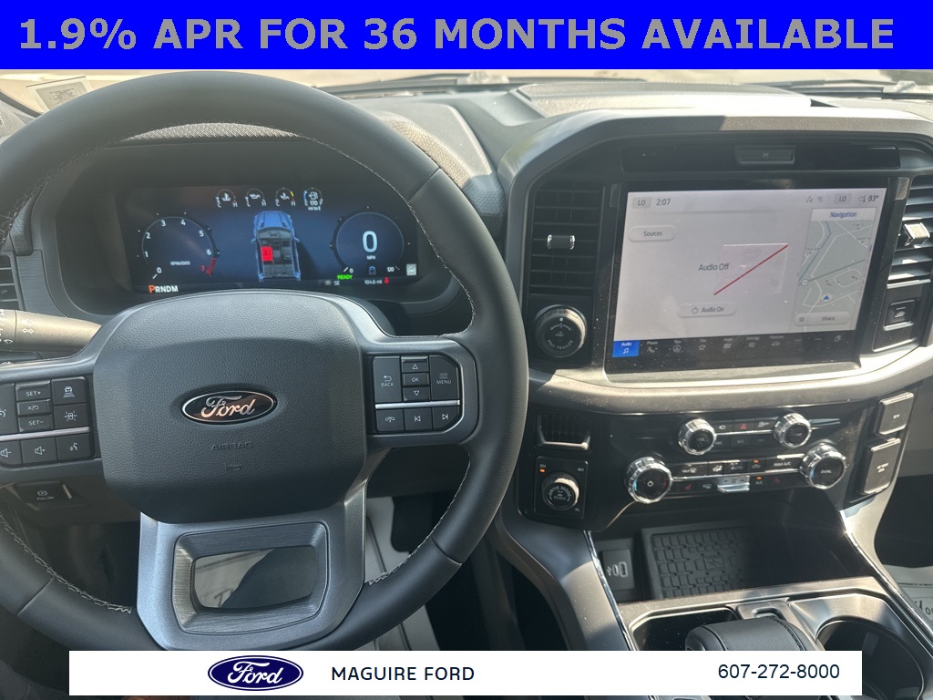 2025 Ford F-150 XLT photo 16