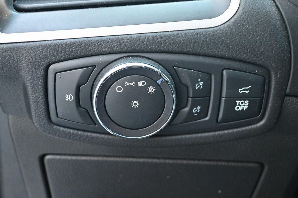2022 Ford Edge SEL photo 34