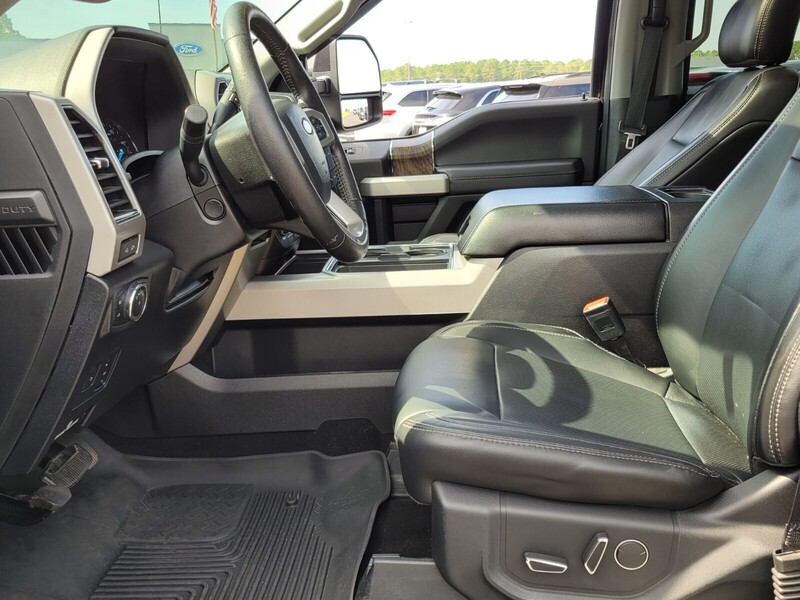 2019 Ford F-250 Lariat photo 5