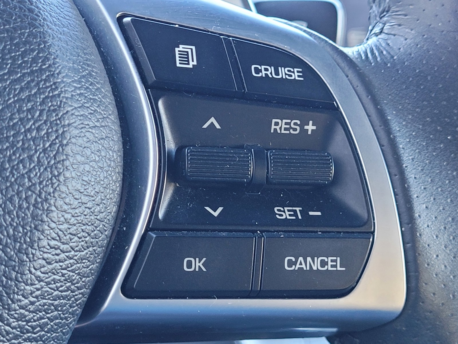 2019 Hyundai Sonata Sport photo 21