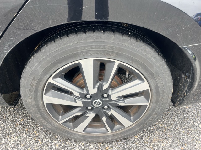 2021 Nissan Versa 1.6 SV photo 10