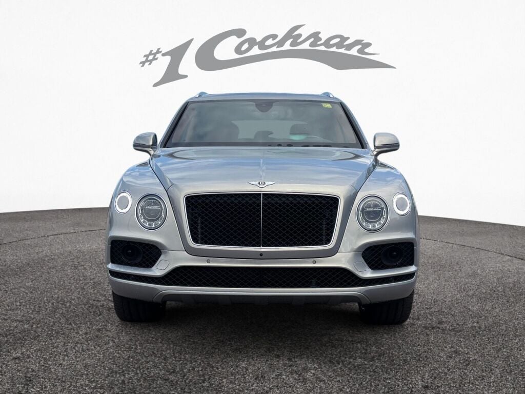 2019 Bentley Bentayga V8 photo 2