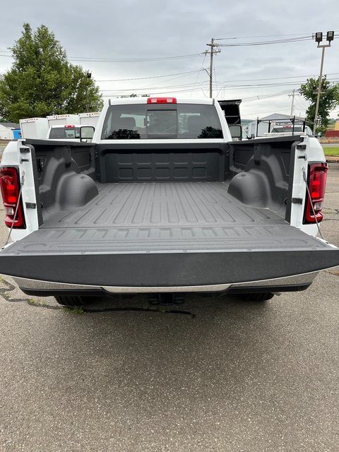 2025 Ram 2500 Tradesman photo 5