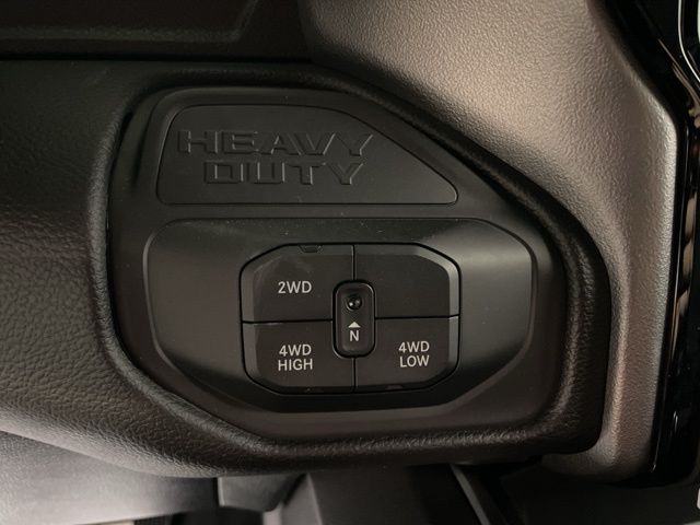 2025 Ram 2500 Big Horn photo 32